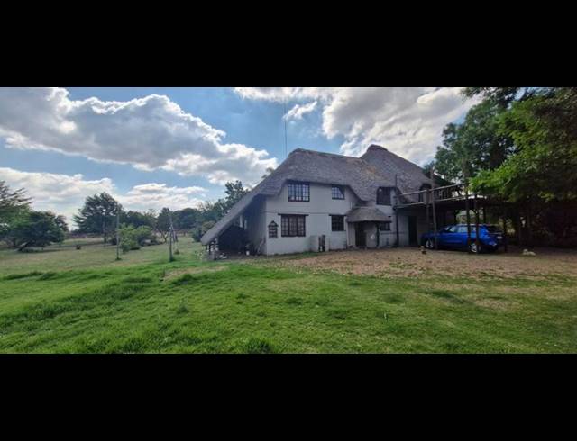 FARM FOR SALE IN MNANDI